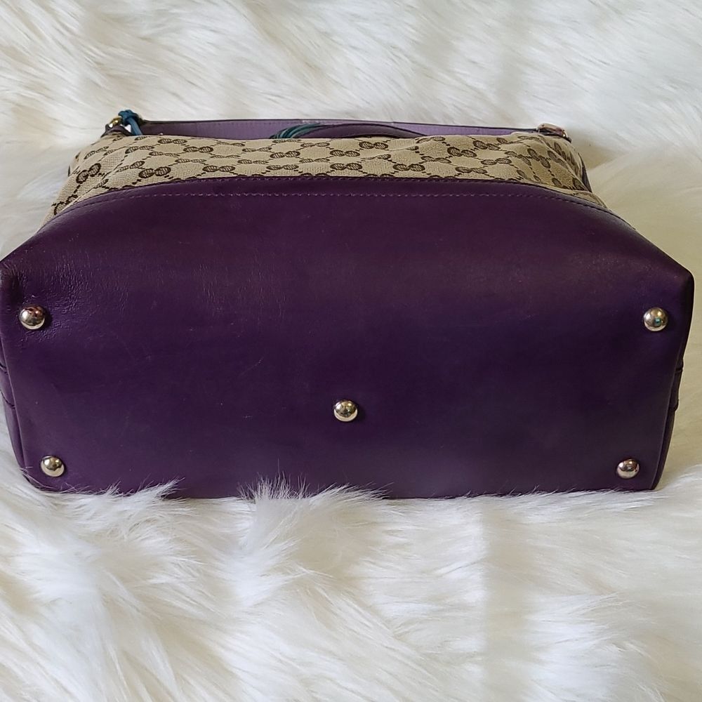 💯 Authentic Gucci Handbag 🙏 - Picture 4 of 17